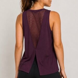 Old Navy Active Burgundy Open Back Workout Tank Top Women's Small S Athletic